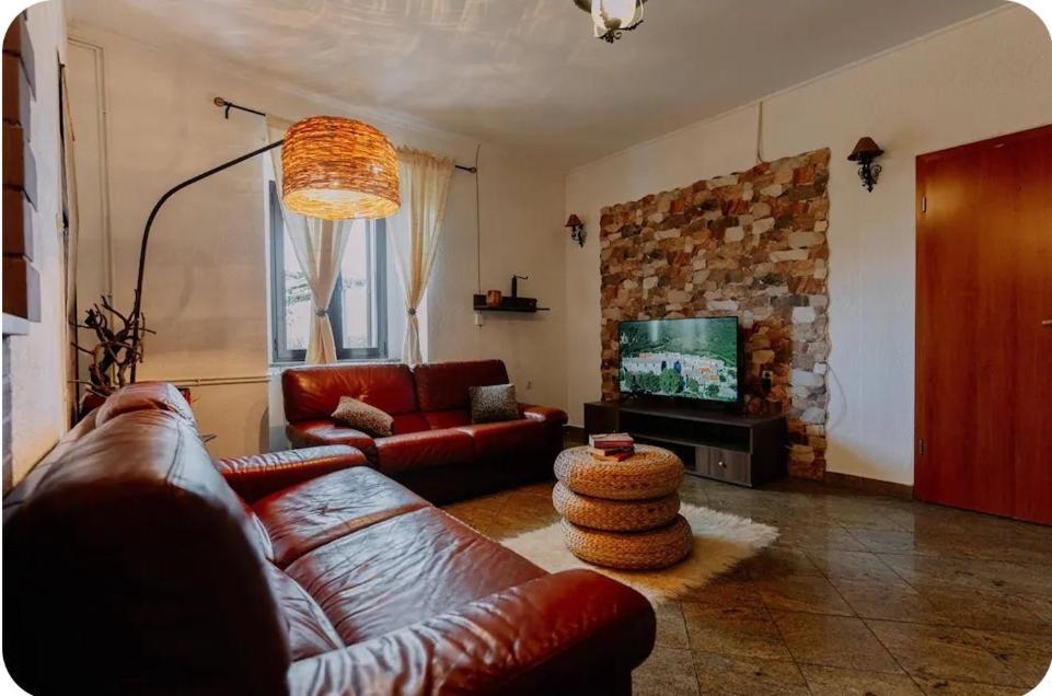 Luanas Rooms With Istrian Touch Buzet Ngoại thất bức ảnh